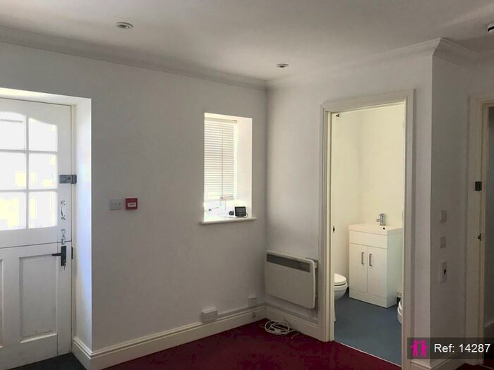 Studio To Rent In Cambridge Road, Eastbourne, BN22