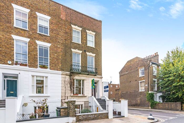 1 Bedroom Flat To Rent In Bartholomew Road, Kentish Town, London, NW5