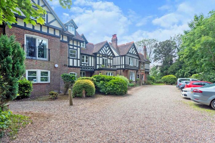 1 Bedroom Apartment To Rent In Buckingham Road, Winslow, MK18