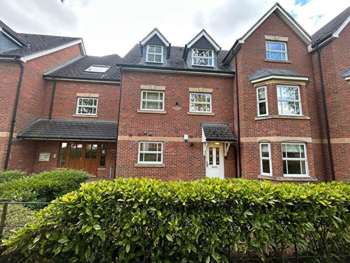 2 Bedroom Flat To Rent In Abbey Springs, Darlington, DL3