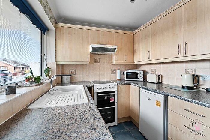 2 Bedroom Semi-Detached Bungalow For Sale In Nun House Drive, Winsford, CW7