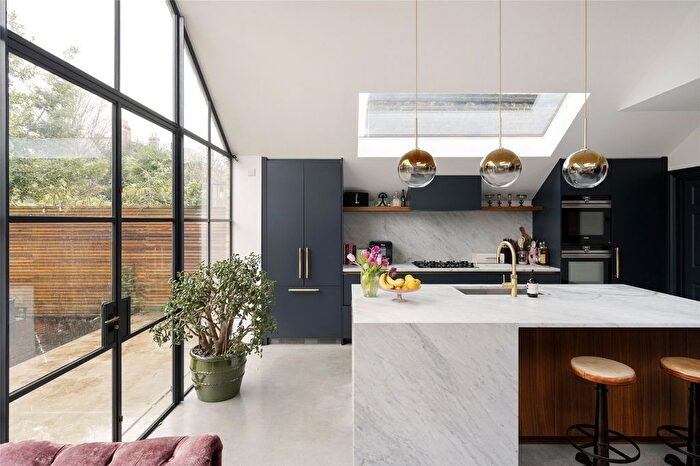 3 Bedroom Terraced House To Rent In Baldwyn Gardens, London, W3