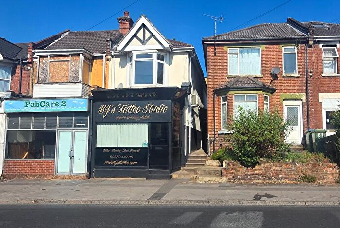1 Bedroom Flat To Rent In Bridge Road, Woolston, SO19