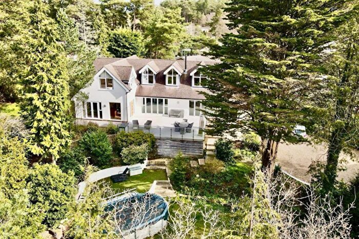 6 Bedroom Detached House For Sale In Struan Court, Ashley Heath, BH24