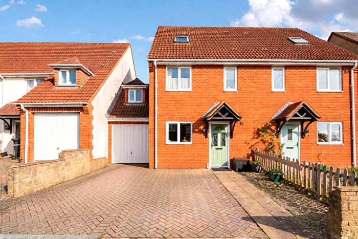 3 Bedroom Terraced House For Sale In Balsam Park, Wincanton, Somerset, BA9