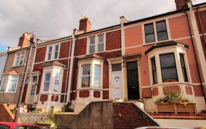 4 Bedroom Terraced House To Rent In Cotswold Road, Bristol, BS3