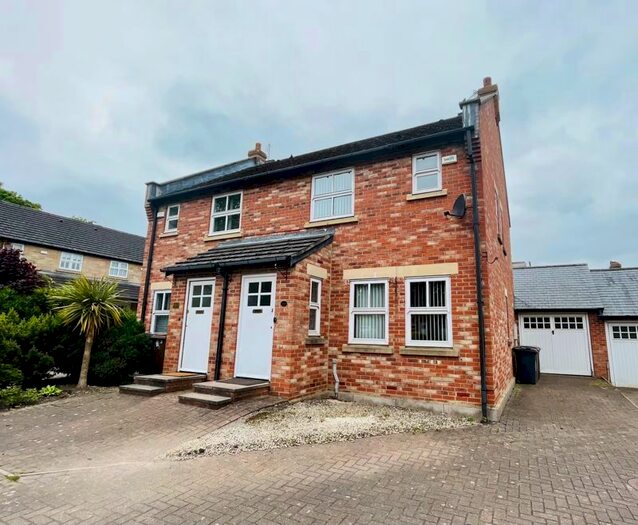 3 Bedroom Semi-Detached House To Rent In Harlebury, Backworth, Newcastle Upon Tyne, NE27