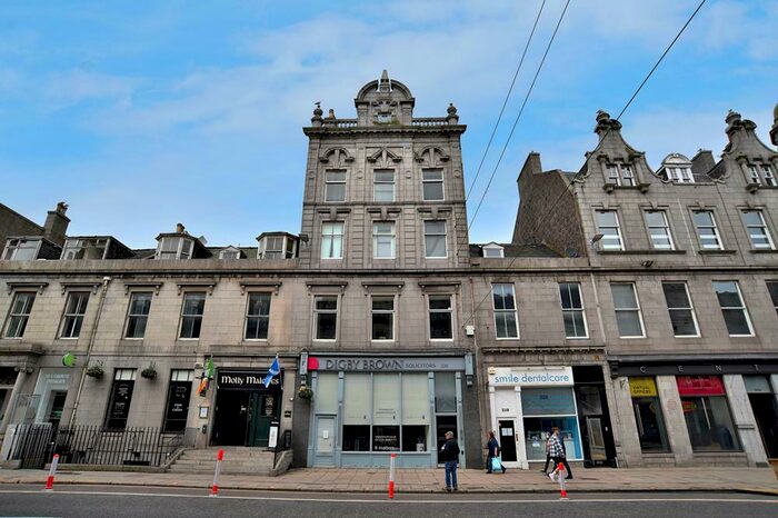 1 Bedroom Flat To Rent In Union Street, First Floor, Aberdeen, AB10