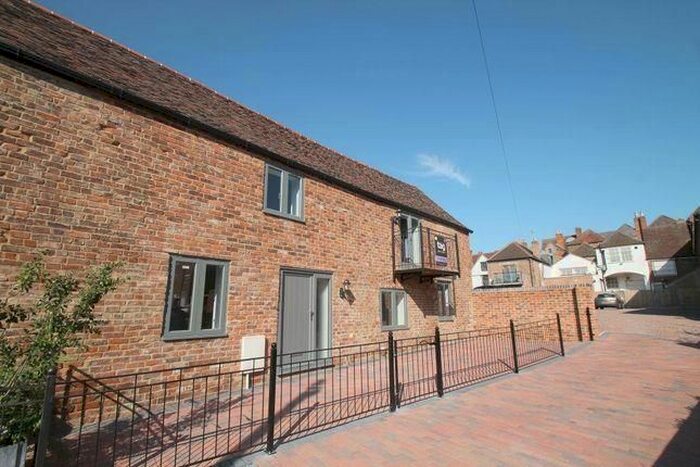 3 Bedroom Property To Rent In Back Of Avon, Tewkesbury, Tewkesbury GL20