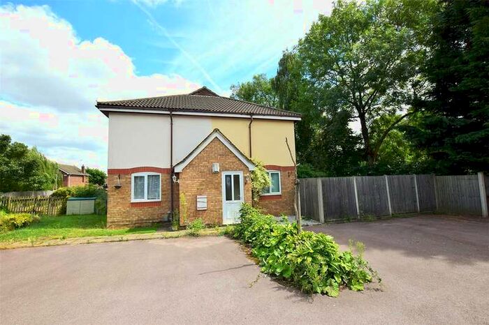 1 Bedroom End Of Terrace House To Rent In Milward Gardens, Binfield, Bracknell, Berkshire, RG12