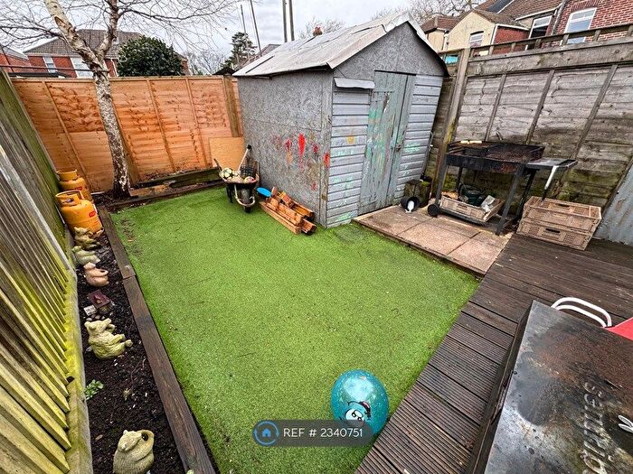 4 Bedroom Terraced House To Rent In Stratton Road, Southampton, SO15