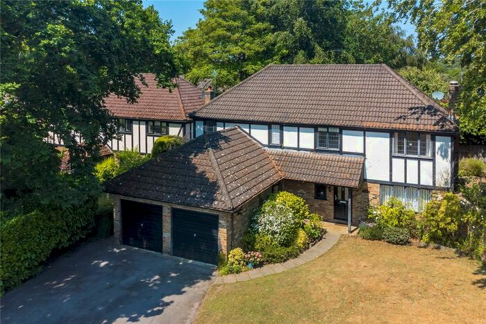 4 Bedroom Detached House To Rent In Merrywood Park, Camberley, GU15