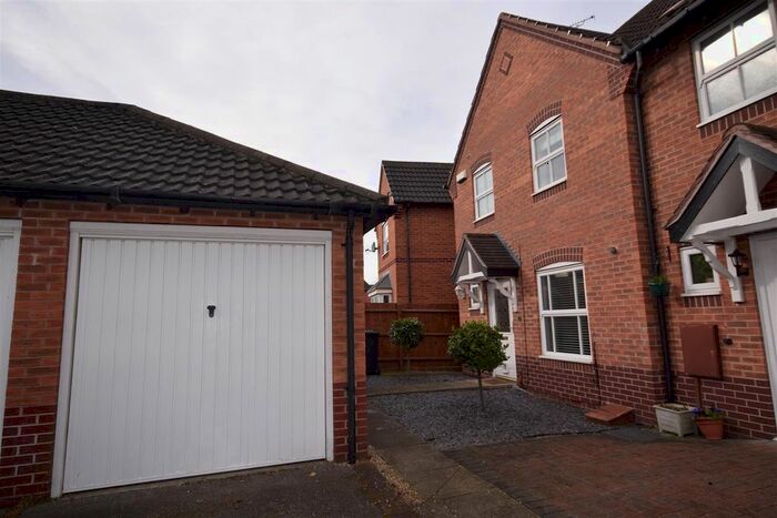 3 Bedroom Semi-Detached House To Rent In Ryton Way, Hilton, Derby, Derbyshire, DE65