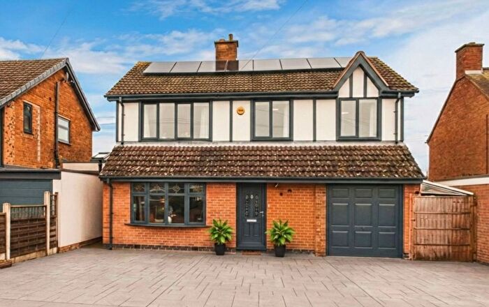 4 Bedroom Detached House For Sale In Moor Road, Calverton, Nottingham, NG14