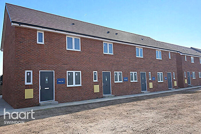 2 Bedroom End Of Terrace House For Sale In Cherryblossom Square, Gloucester, GL3