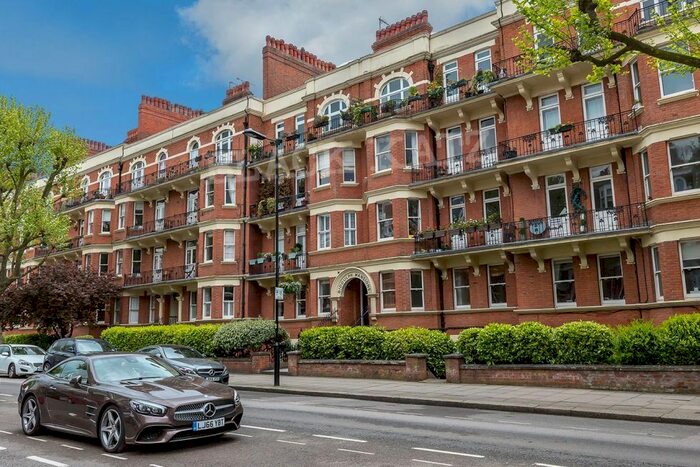 3 Bedroom Flat To Rent In Elgin Avenue, London, W9