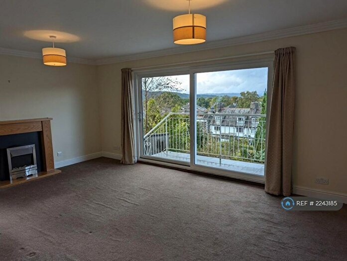 2 Bedroom Flat To Rent In Thwaites Lee, Windermere, LA23