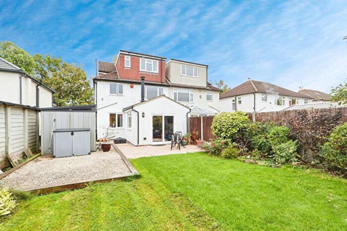 4 Bedroom Semi-Detached House For Sale In Ringwood Crescent, Leeds, LS14