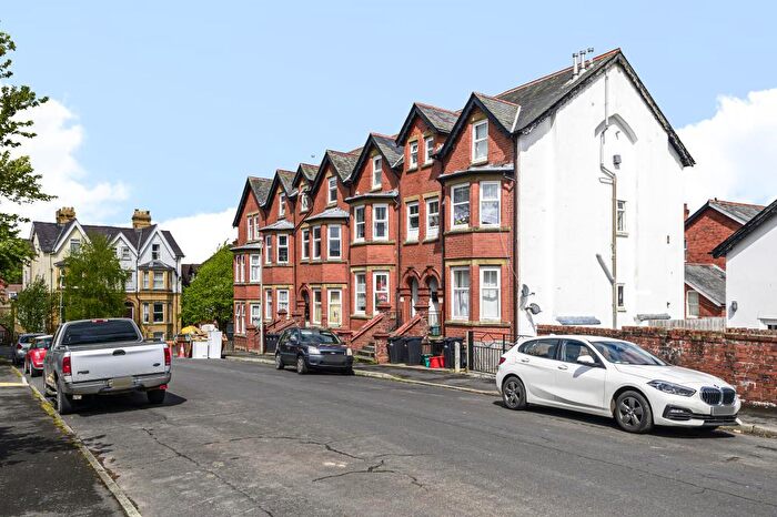 1 Bedroom Apartment To Rent In Llandrindod Wells, Powys, LD1