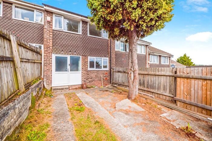 3 Bedroom Terraced House For Sale In The Hawthorns, Pentwyn, Cardiff, CF23