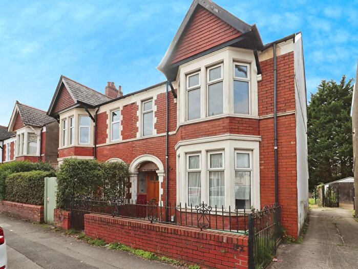 3 Bedroom Semi-Detached House For Sale In Lansdowne Road, Cardiff, CF5