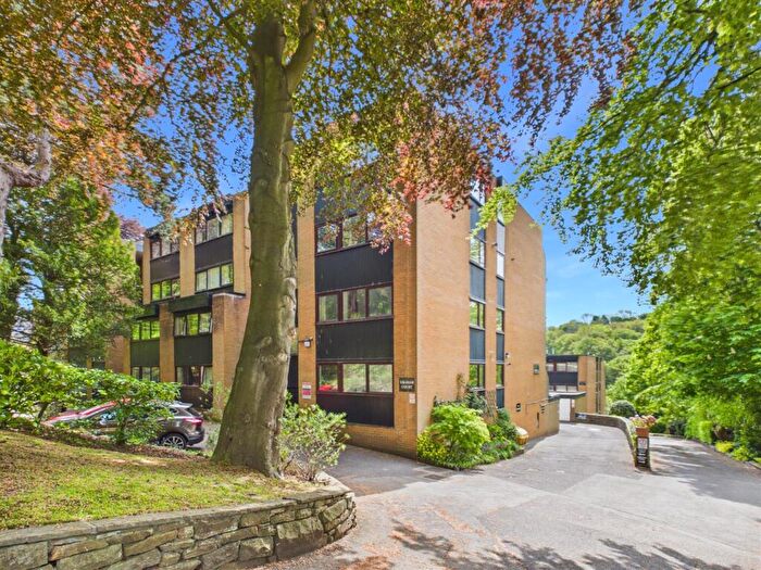 2 Bedroom Flat For Sale In Graham Court, Graham Road, Ranmoor, S10