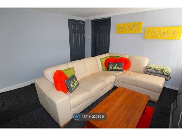 6 Bedroom End Of Terrace House To Rent In Agar Road, Truro, TR1