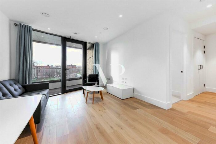 1 Bedroom Apartment To Rent In Kingsland High Street, London, E8