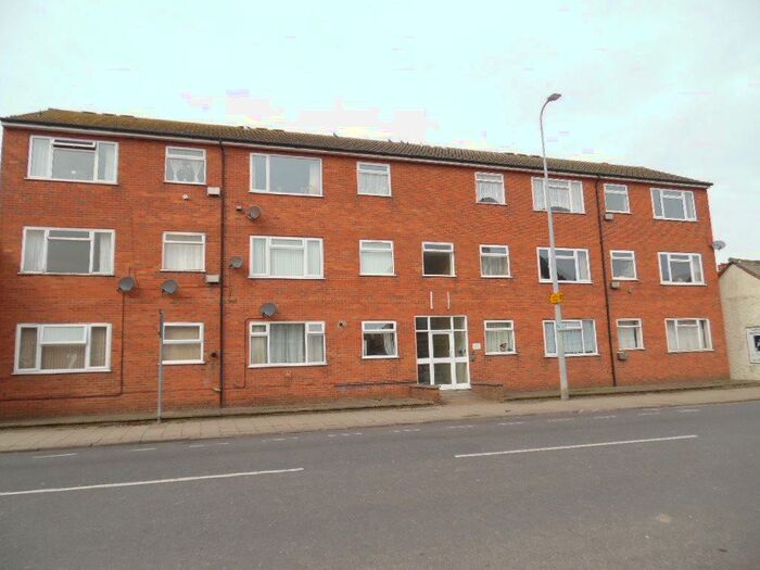 2 Bedroom Flat To Rent In Ellis Court, Skegness, PE25