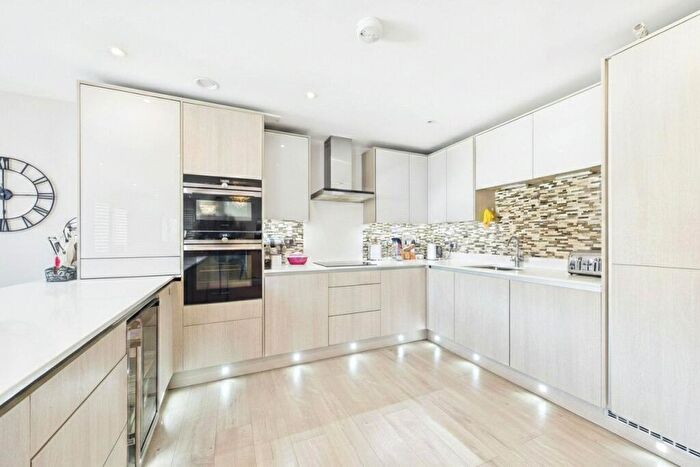 2 Bedroom Apartment To Rent In The Picturehouse, Bridge Avenue, Maidenhead, Berkshire, SL6