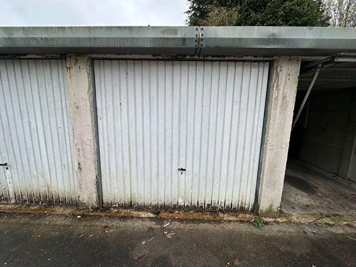 Detached House To Rent In Brownhill Road, Southampton, SO52