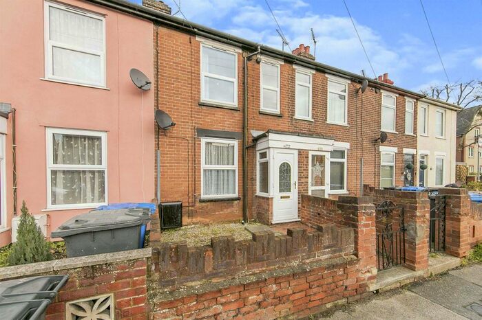 3 Bedroom Flat To Rent In Bramford Road, Ipswich, IP1