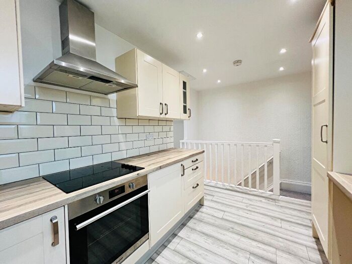 1 Bedroom Flat To Rent In Liverpool Road, Cadishead, Irlam, M44