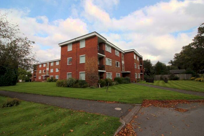 2 Bedroom Apartment To Rent In Brookhurst Court, Leamington Spa, CV32