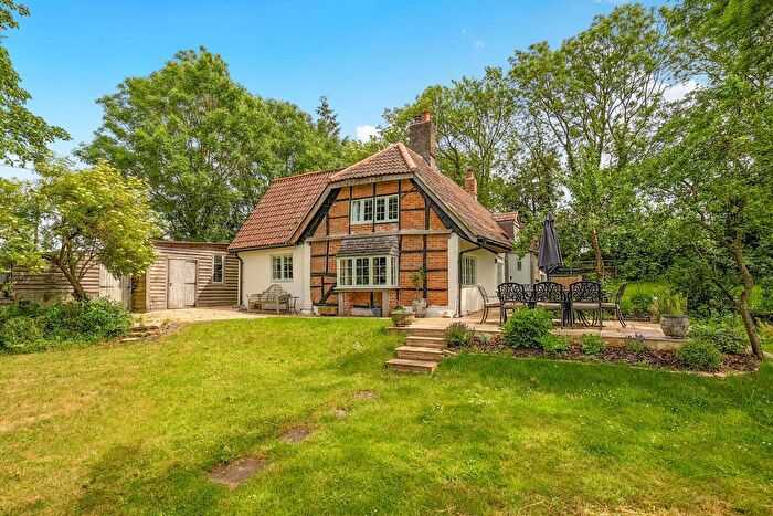 4 Bedroom Detached House For Sale In Heddington, Calne, SN11