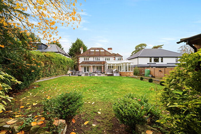 6 Bedroom Detached House For Sale In Westerham Road, Keston, BR2