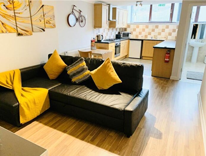 1 Bedroom Flat To Rent In The Square Buildings, CF48