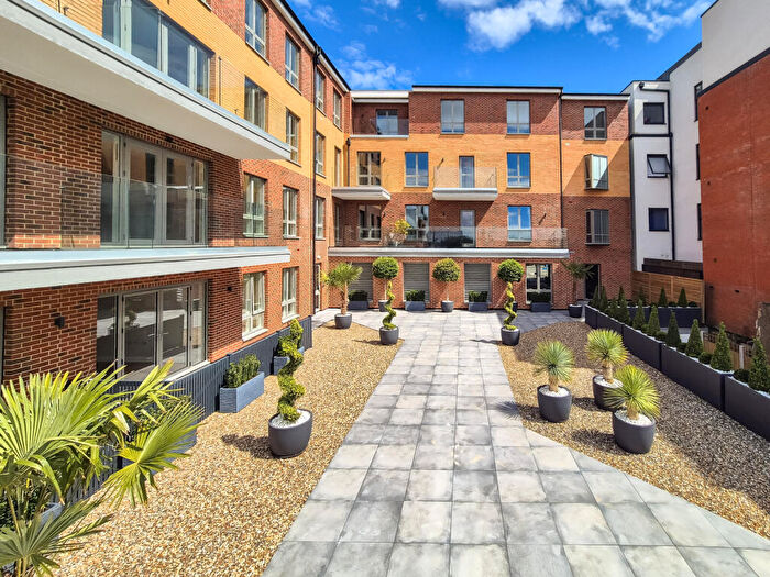 1 Bedroom Apartment For Sale In Novella Apartments, High Road, Chigwell, IG7