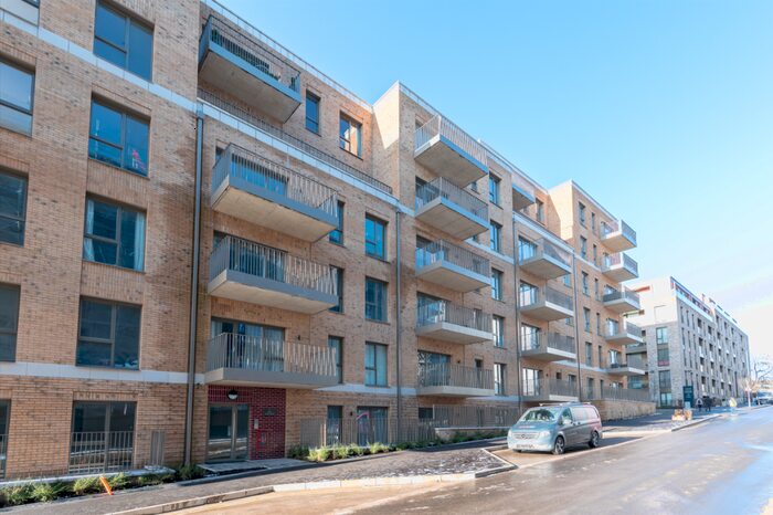 2 Bedroom Apartment To Rent In Royal Engineers Way, London, NW7