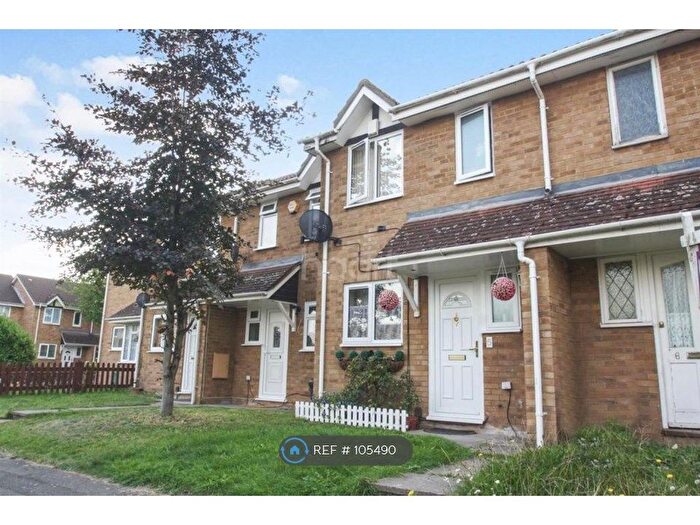 2 Bedroom Terraced House To Rent In Newcombe Rise, London, UB7