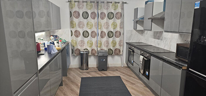 3 Bedroom House To Rent In Freshfield Close, Norwich, NR5