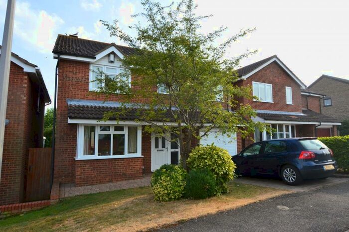 4 Bedroom Detached House To Rent In Foxhill, Olney, MK46