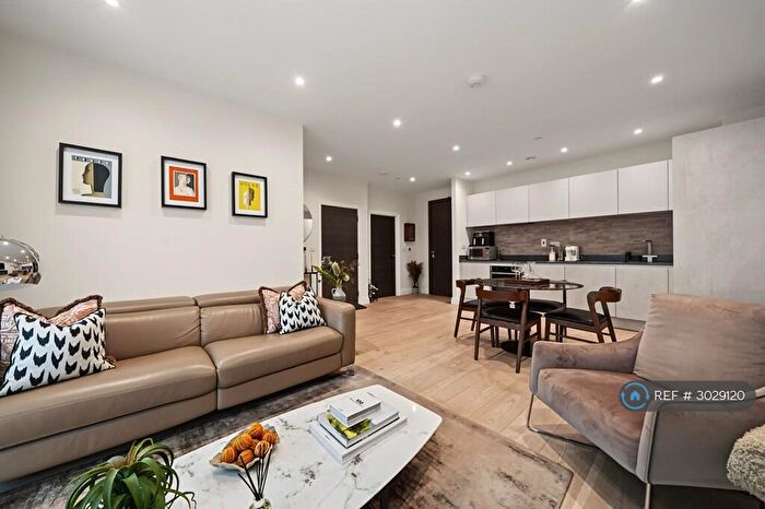 1 Bedroom Flat To Rent In Royal Engineers Way, London, NW7