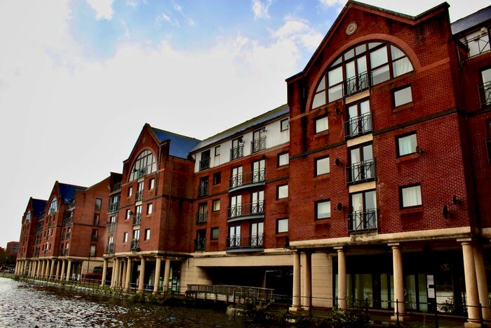 2 Bedroom Flat To Rent In Beatty Court, Schooner Way, Cardiff Bay, CF10