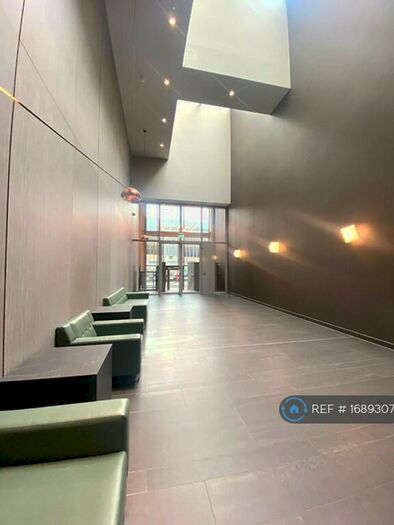 2 Bedroom Flat To Rent In Discovery Tower, London, E16