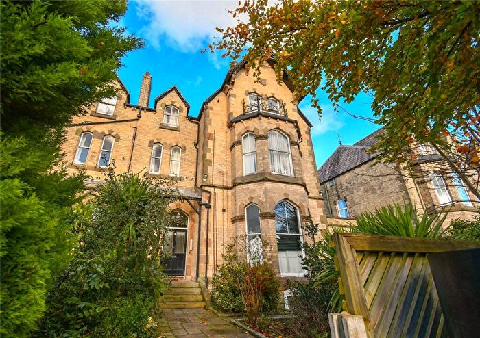 1 Bedroom Apartment For Sale In Park Road South, Prenton, Wirral, CH43