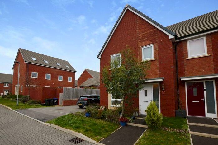 3 Bedroom End Of Terrace House To Rent In Garland Mews, Salisbury, SP4