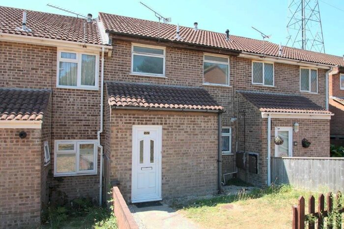 3 Bedroom Terraced House To Rent In Aspen Gardens, Poole, BH12