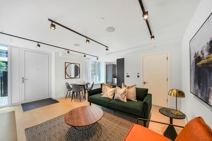 1 Bedroom Flat To Rent In The Tannery, London Square, New Tannery Way, Bermondsey, London, SE1