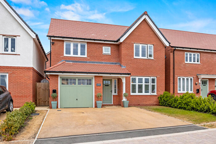 4 Bedroom Detached House For Sale In Meadowsweet Road, Liverpool, L35